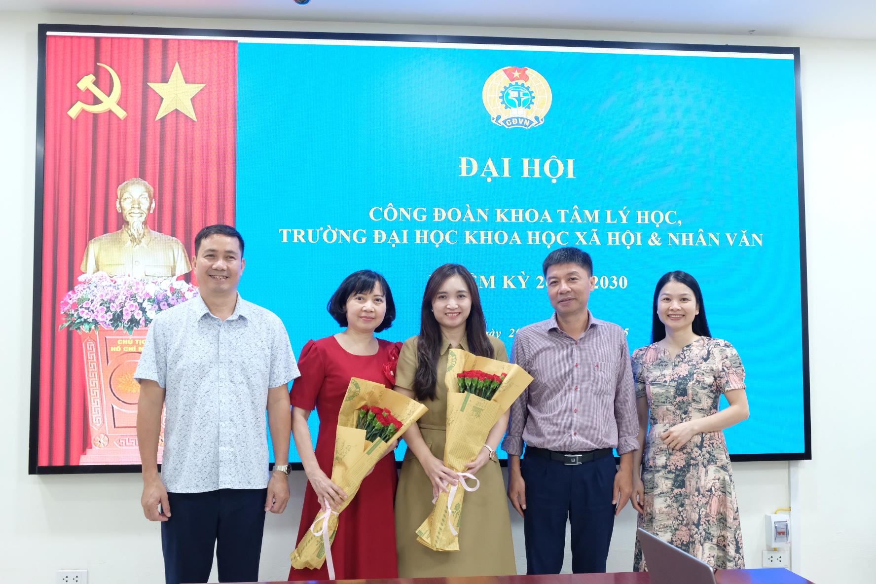 1AA47152 4CAA 44F4 8640 165C7621C165 9700 000000FCA4E9C34C