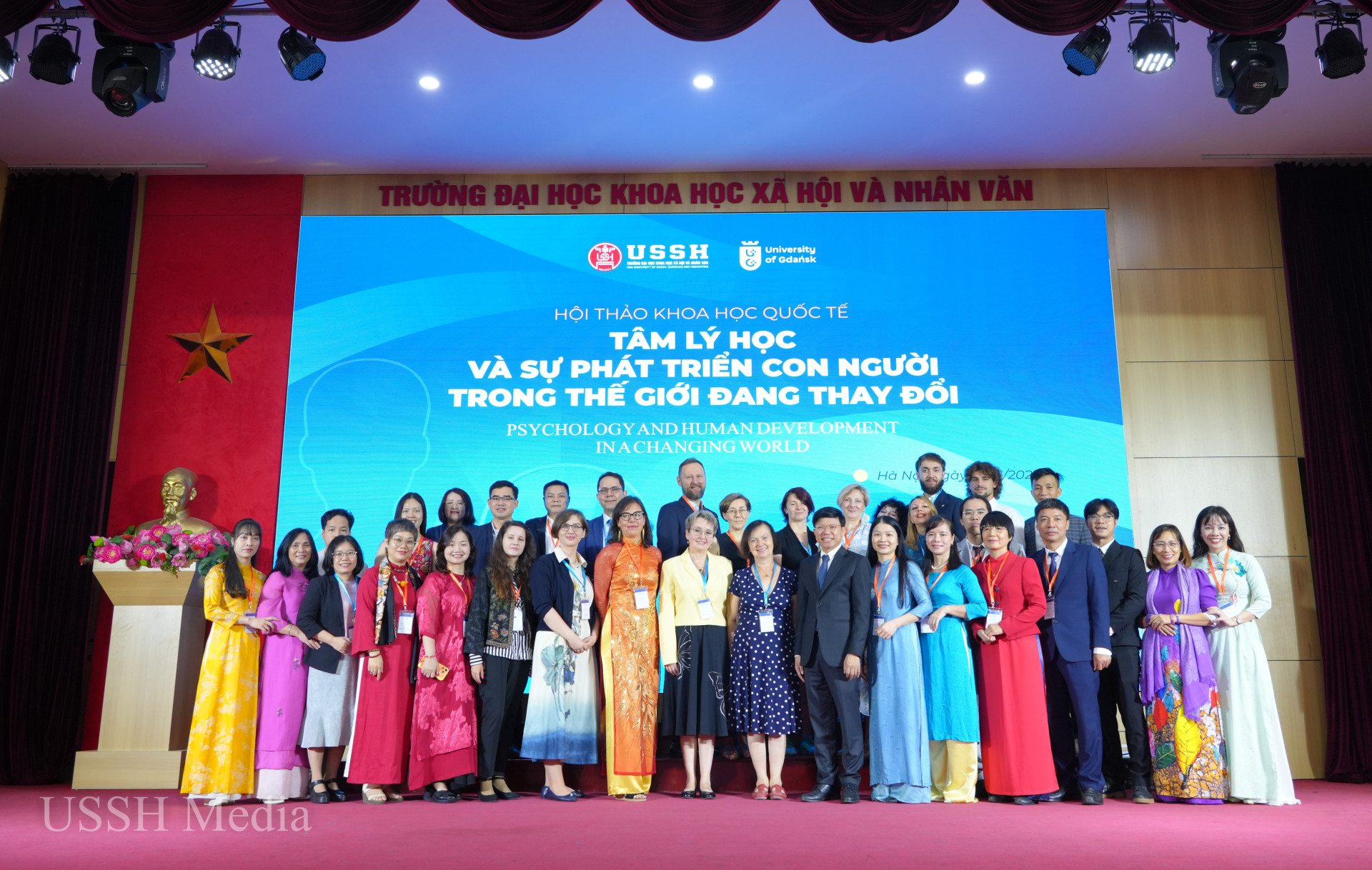 Bế mạc hội thảo khoa học quốc tế: Tâm lý học và sự phát triển con người trong thế giới đang thay đổi